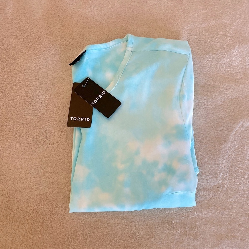Torrid Soft Short Sleeve Cloud Top - Size 00 (M) - Picture 12 of 13